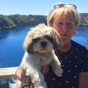 Meet your Posher, Leanne